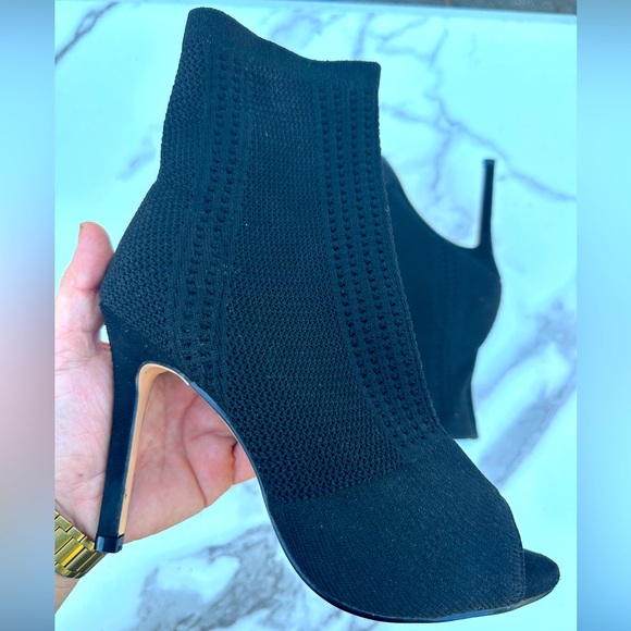 Black Knitted Heel Size 7.5 Sexy Black boots - Picture 1 of 7